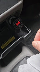 Adaptador Bluetooth Carro Transmissor FM Carregador Veicular Compatível com Android e iPhone - x8